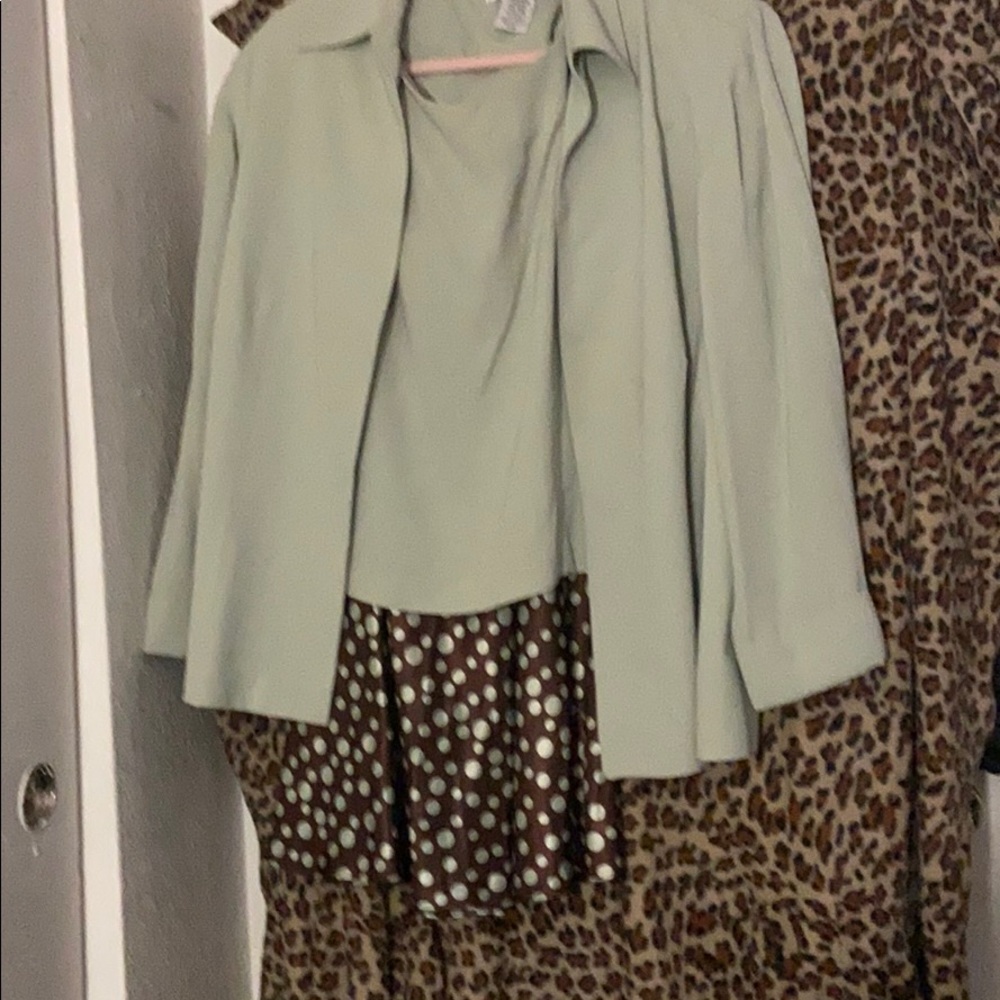 Three pc skirt